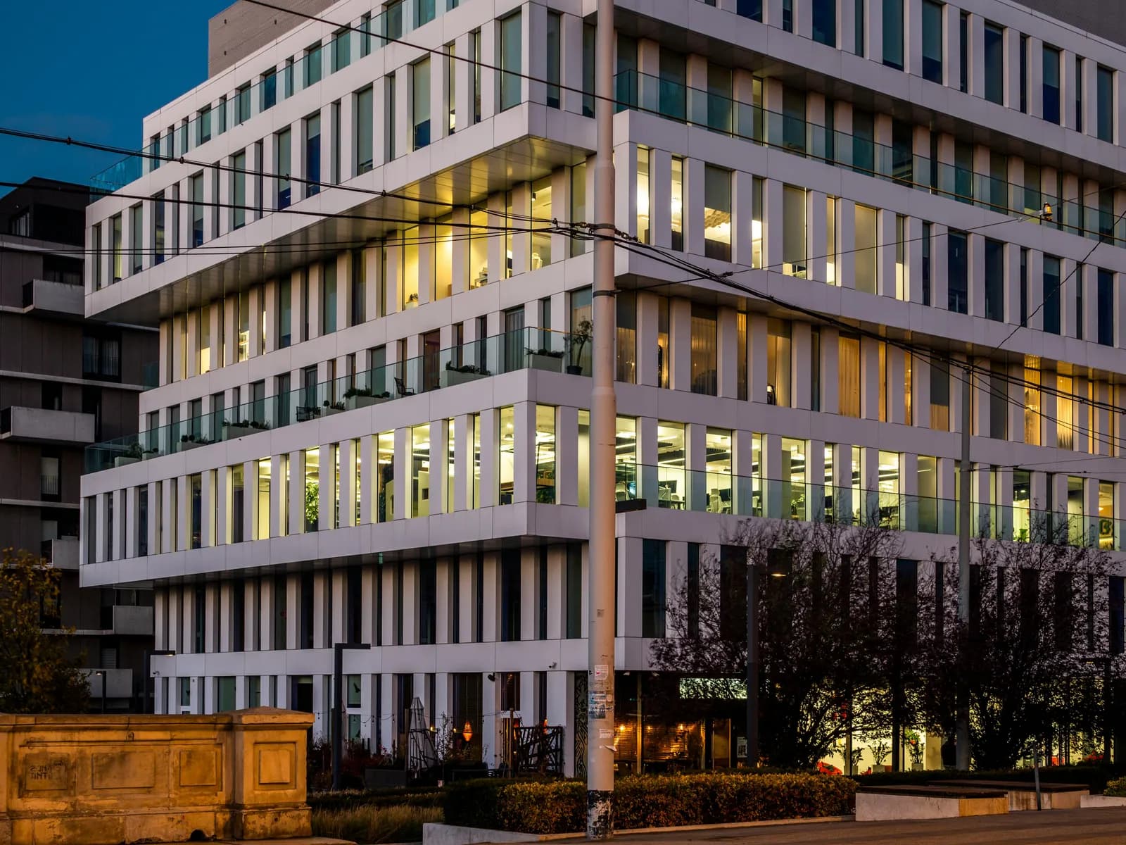 Office Nacht